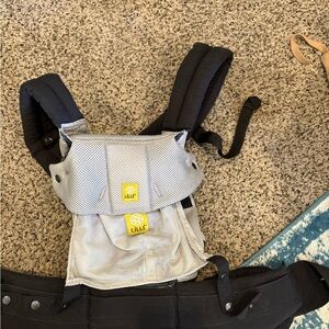 LÍLLÉ BABY
COMPLETE AIRFLOW CARRIER